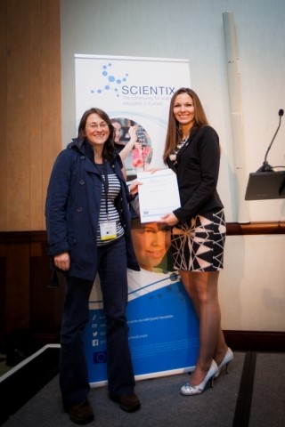 laura en vrouw scientix